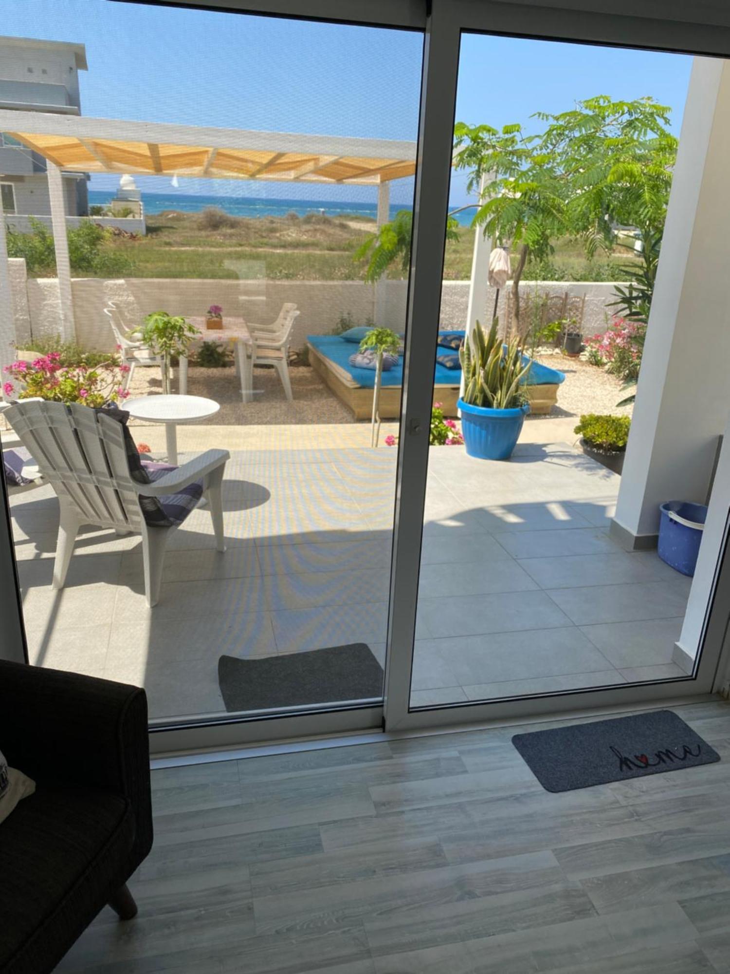 Cozy Beach House Perivolia Exterior photo